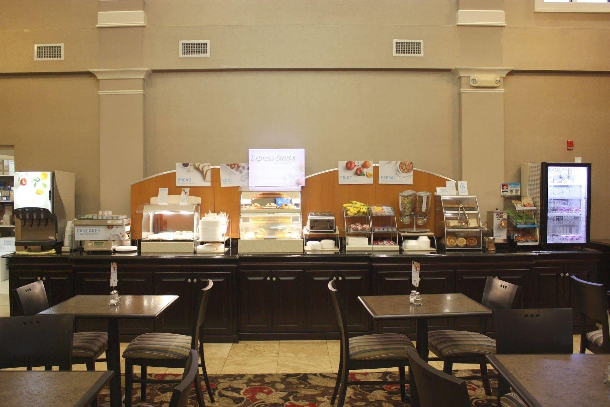 Holiday Inn Express Hotel & Suites Crestview South I-10 By Ihg Exteriör bild