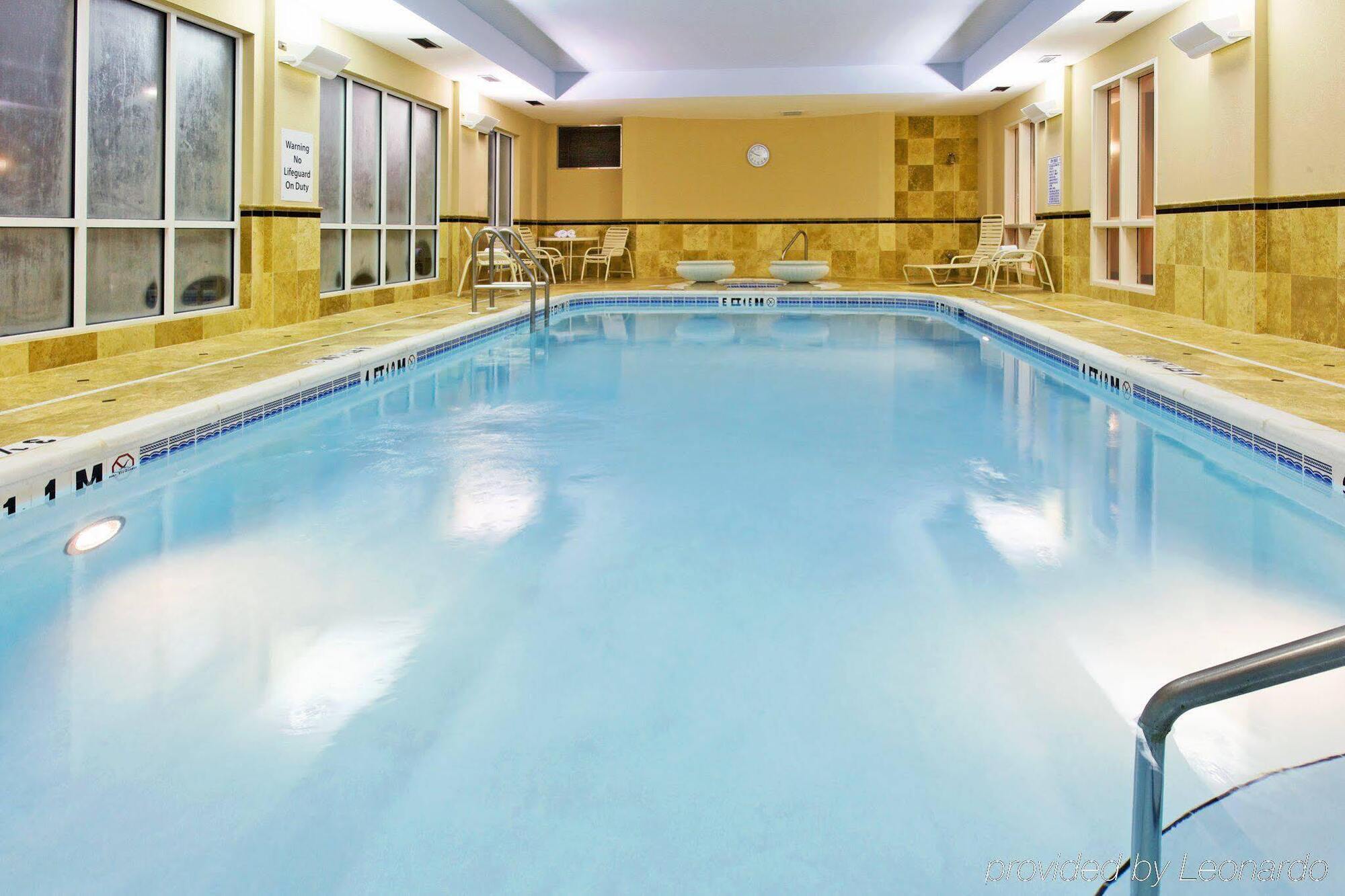 Holiday Inn Express Hotel & Suites Crestview South I-10 By Ihg Exteriör bild